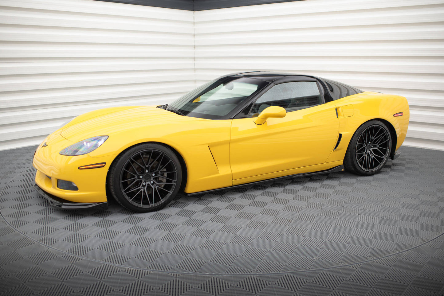 Set of Splitters Chevrolet Corvette C6