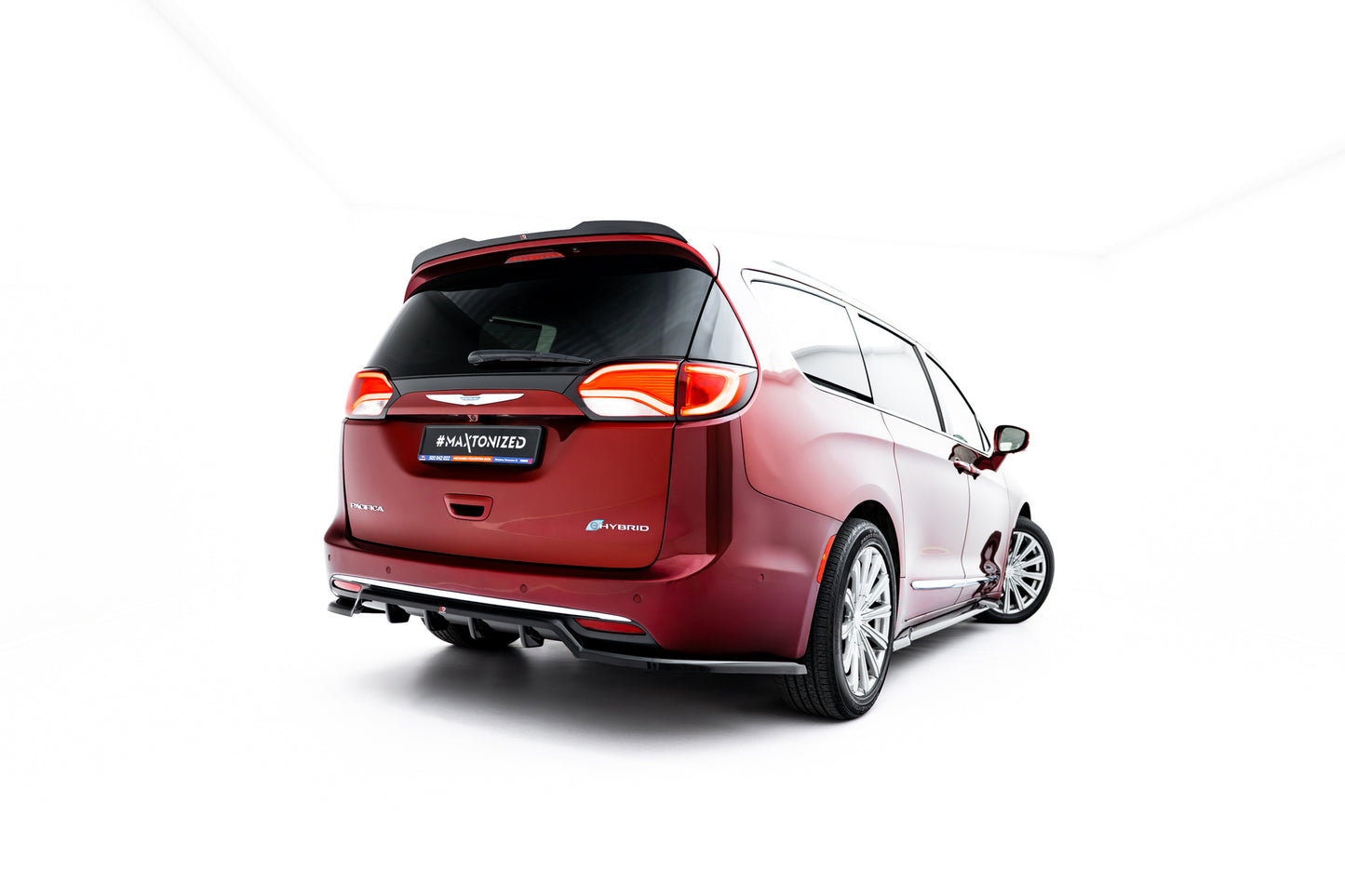 Set of Splitters Chrysler Pacifica Mk2