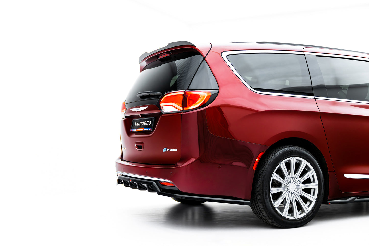 Set of Splitters Chrysler Pacifica Mk2