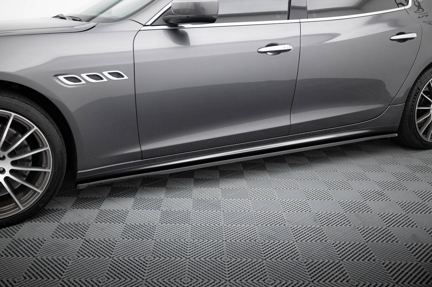 Set of Splitters Maserati Quattroporte Mk6