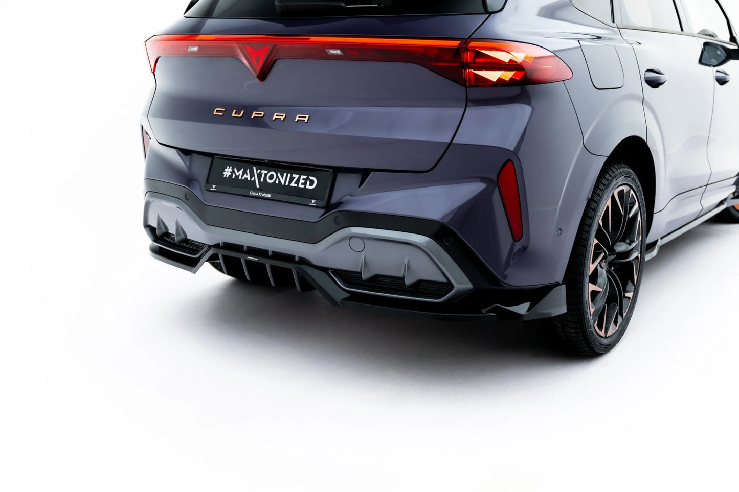 Set of Splitters V.3 Cupra Terramar Mk1 (Version with towbar)