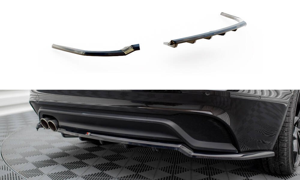 Central Rear Splitter (with vertical bars) Jaguar XE X760 Facelift ...