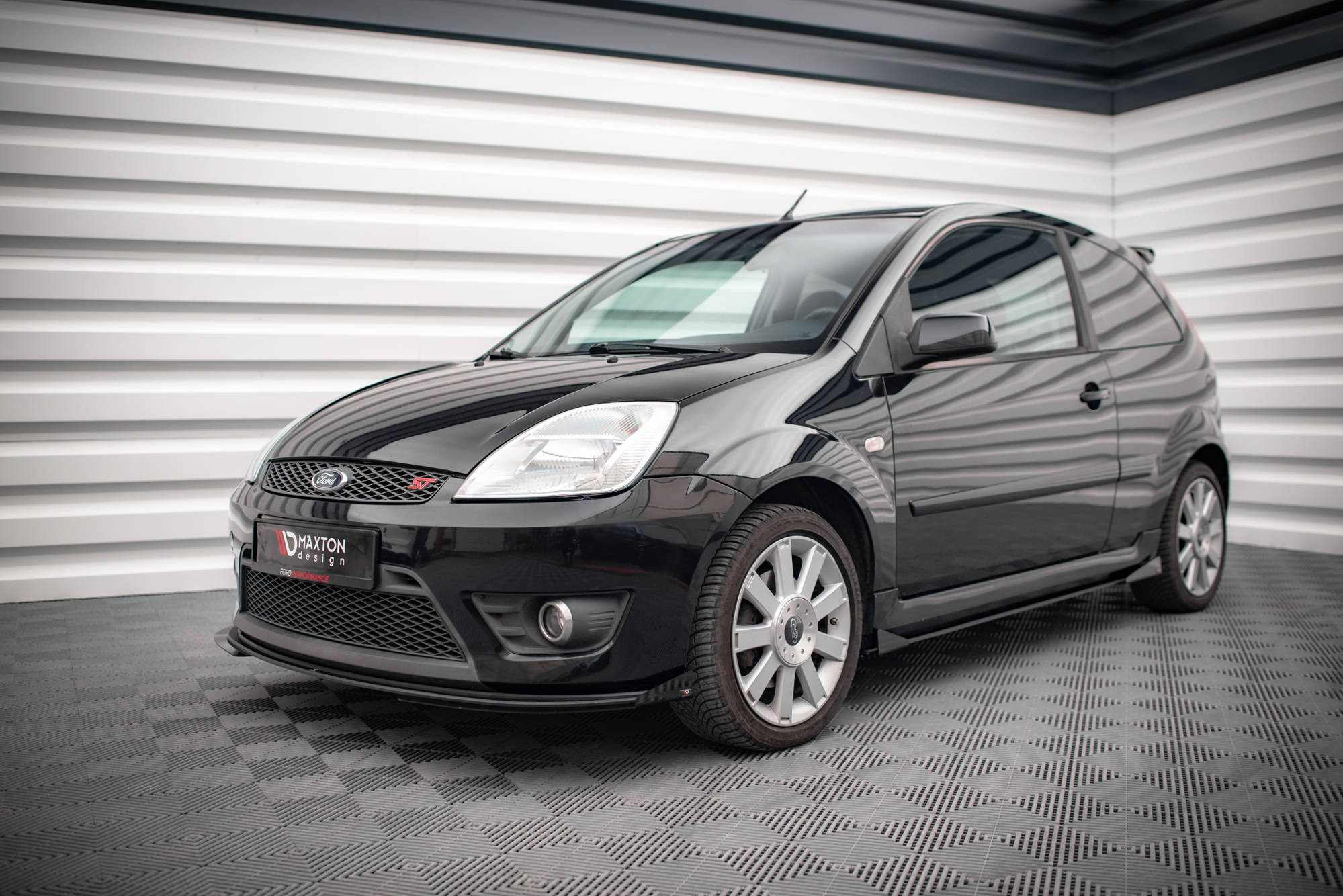 Front Flaps Ford Fiesta ST Mk6, Our Offer \ Ford \ Fiesta \ ST \ Mk6  [2004-2008]