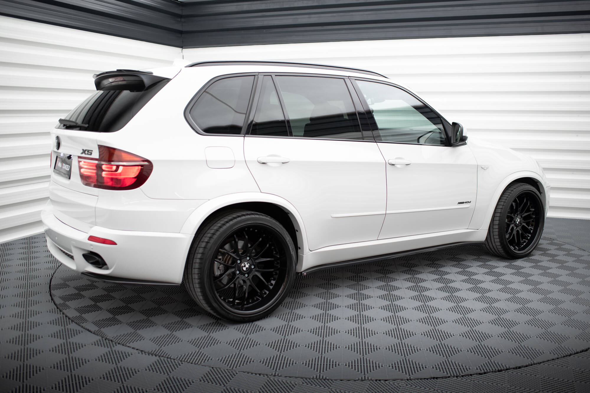 Side skirts Diffusers for BMW X5 E70 Facelift M-pack, Our Offer \ BMW \ X5  \ E70 Facelift [2010-2013] \ M-Pack