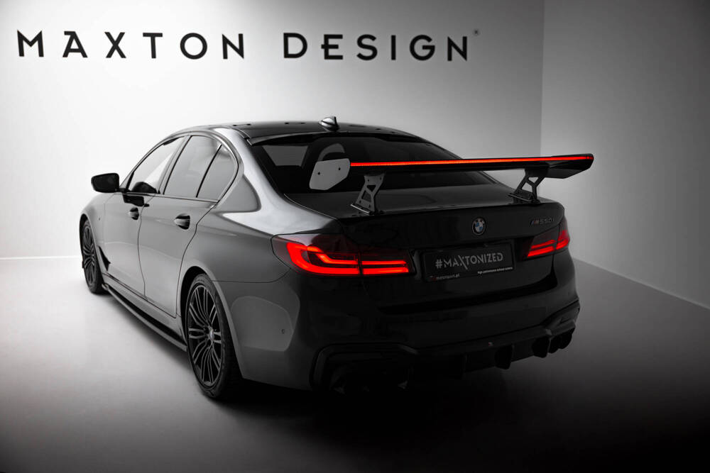 Carbon Spoiler With Internal Brackets Uprights + LED BMW 5 / M5 Sedan G30 / F90