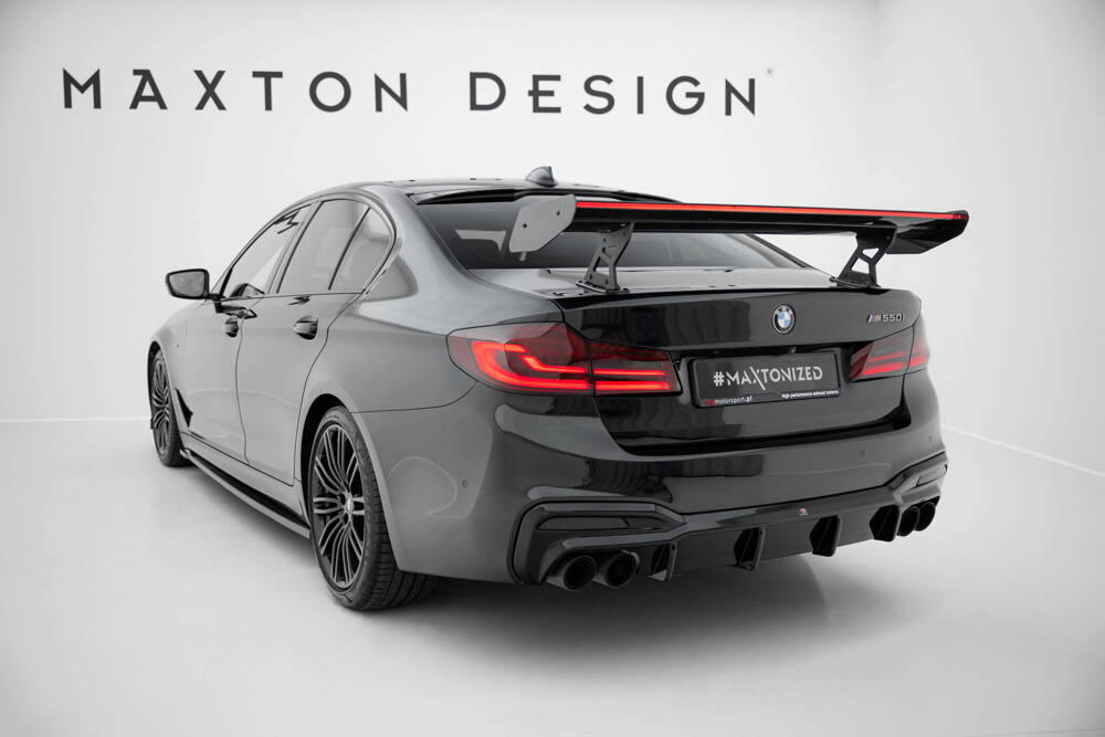 Carbon Spoiler With Internal Brackets Uprights + LED BMW 5 / M5 Sedan G30 / F90