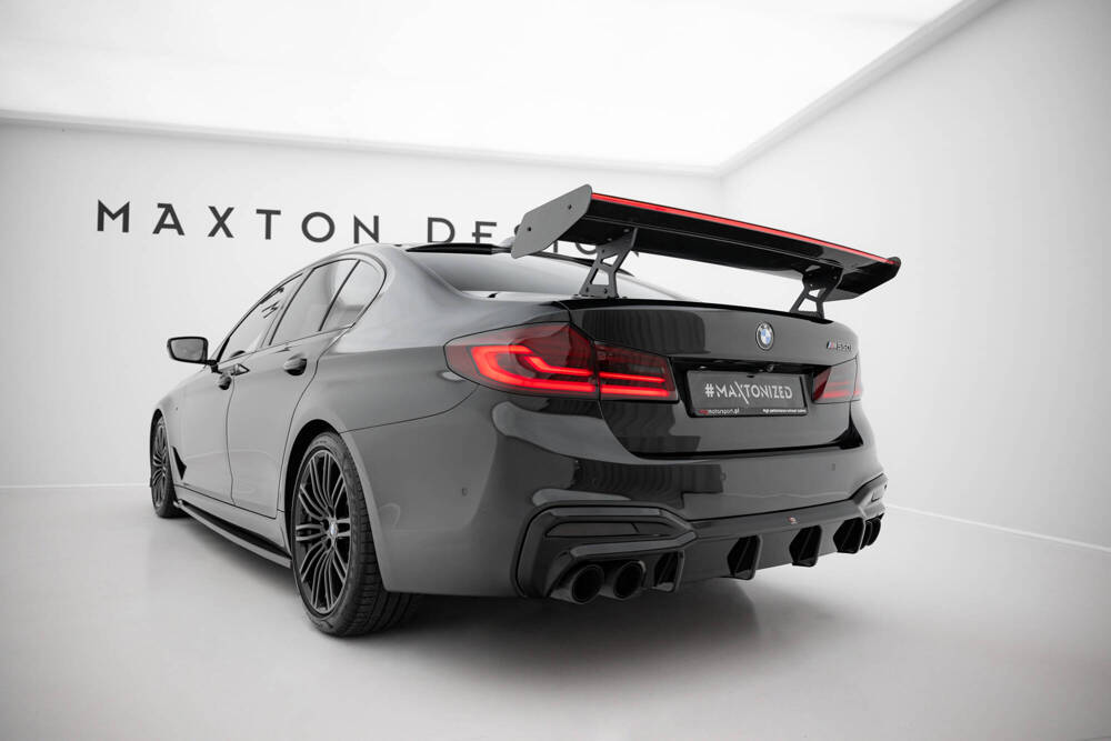 Carbon Spoiler With Internal Brackets Uprights + LED BMW 5 / M5 Sedan G30 / F90