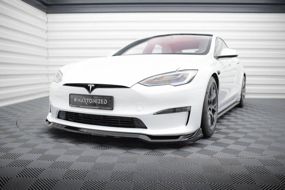 Front Splitter V.2 Tesla Model S Plaid Mk1 Facelift