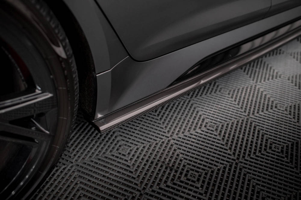 Prepreg Carbon Fiber Side Skirts Audi RS6 C8 / RS7 C8