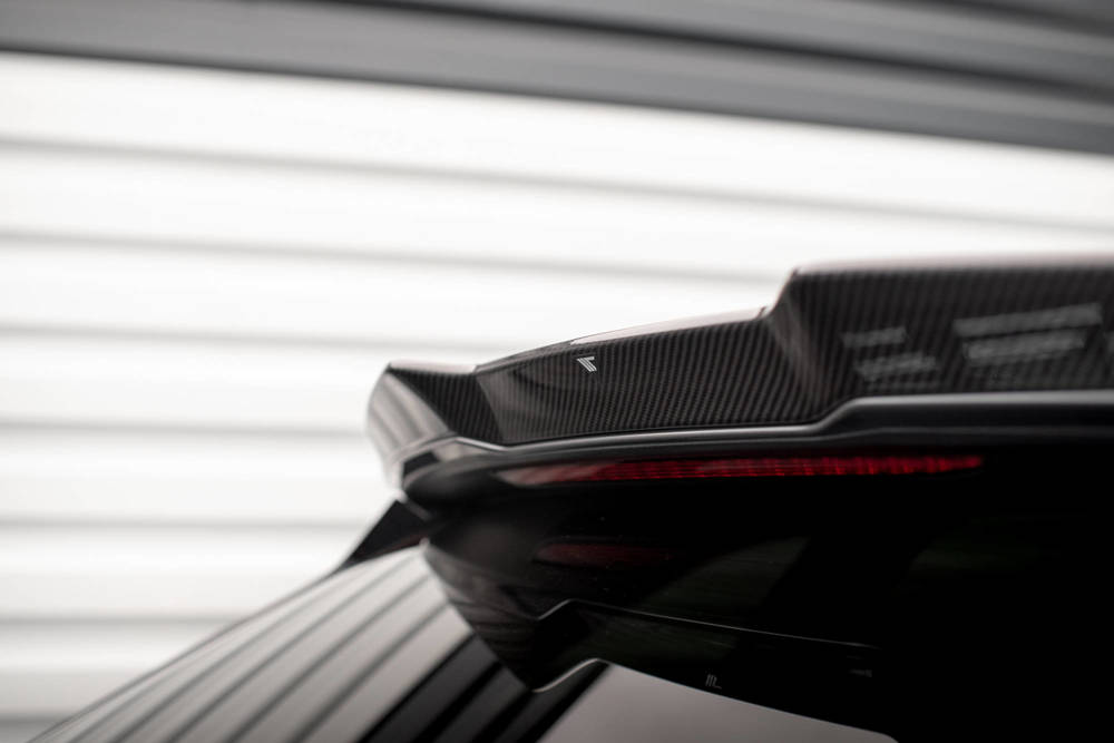 Prepreg Carbon Fiber Tailgate Spoiler Audi RS6 C8 