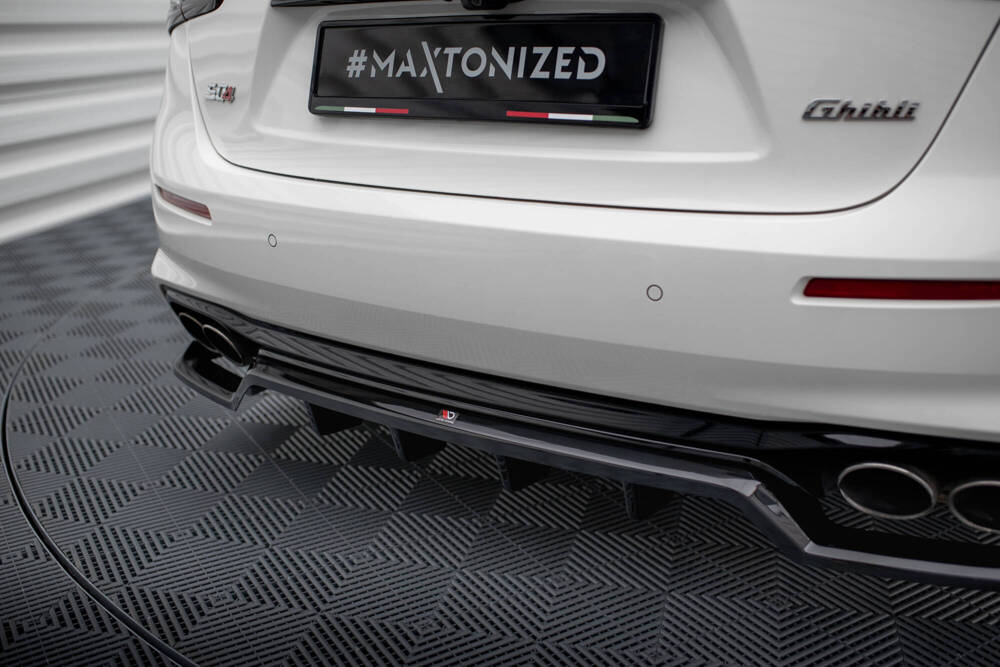 Rear Splitter (with vertical bars) Maserati Ghibli Mk3 Facelift