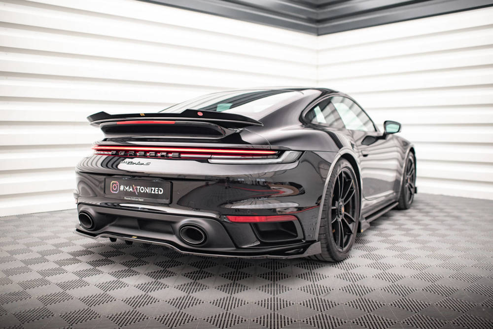 Rear Splitter (with vertical bars) Porsche 911 Turbo S 992