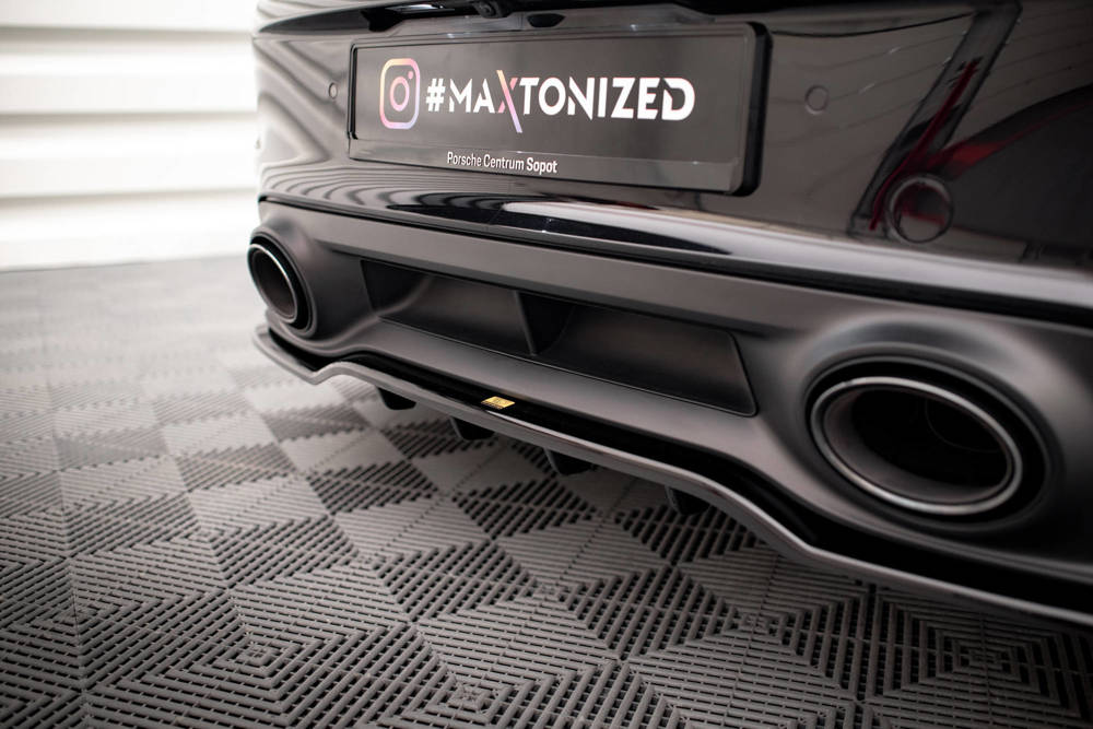 Rear Splitter (with vertical bars) Porsche 911 Turbo S 992