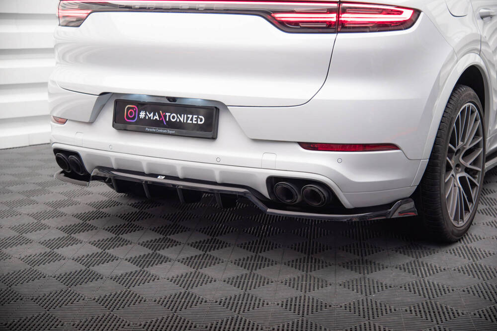 Rear Splitter (with vertical bars) Porsche Cayenne Coupe / SUV Mk3