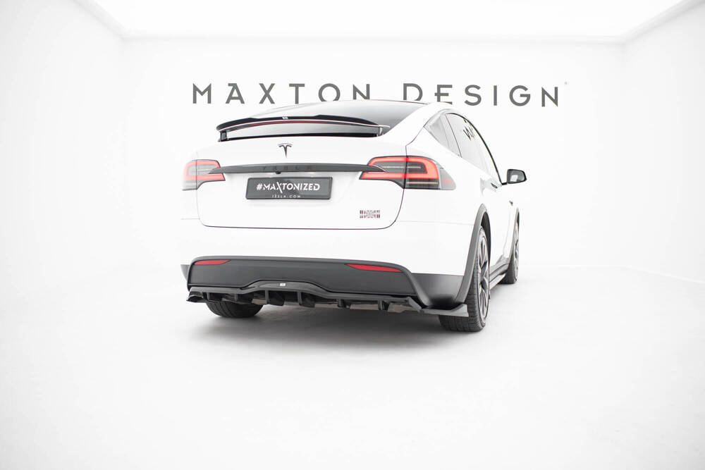 Rear Splitter (with vertical bars) V.2 Tesla Model X Mk1 Facelift