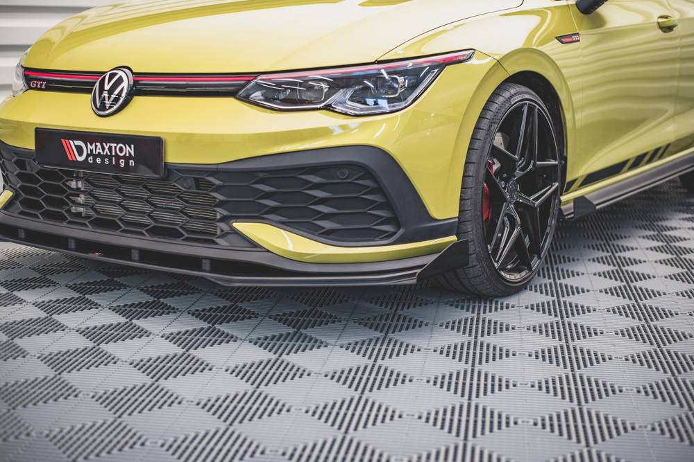 Street Pro Front Splitter + Flaps Volkswagen Golf GTI Clubsport Mk8