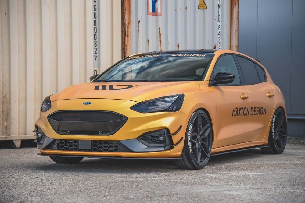 Street Pro Front Splitter Ford Focus ST / ST-Line Mk4