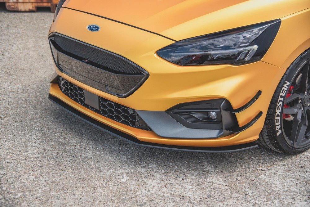 Street Pro Front Splitter Ford Focus ST / ST-Line Mk4