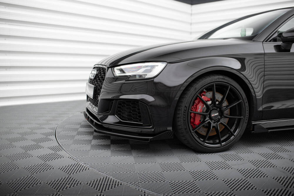 Street Pro Front Splitter V.1 + Flaps Audi RS3 Sedan 8V Facelift