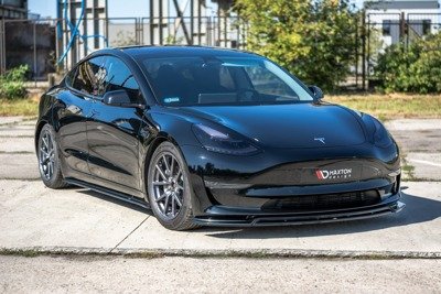 Front Splitter V.2 Tesla Model 3