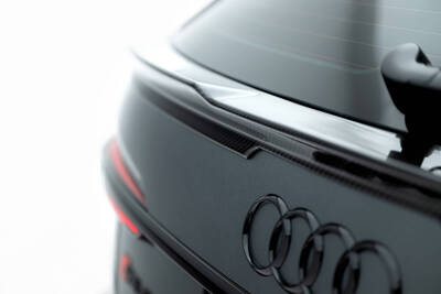 Prepreg Carbon Fiber Tailgate Spoiler (Lower) Audi RS6 C8 