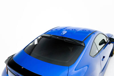 The extension of the rear window Subaru BRZ Mk2