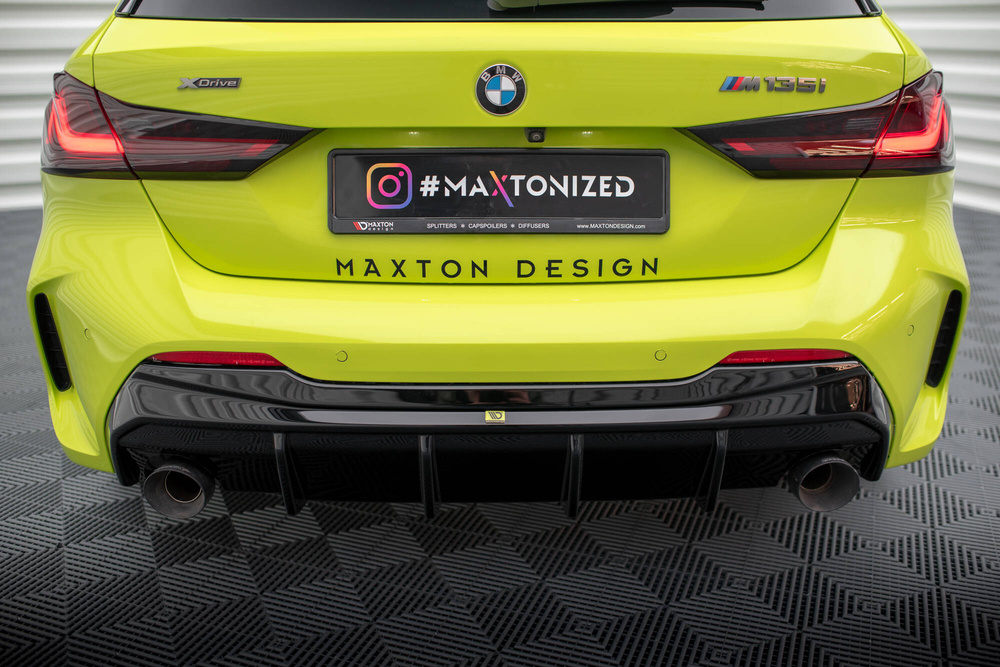 Rear Valance V.3 BMW 1 F40 M-Pack/ M135i / 128ti (Version with single exhausts on two sides)