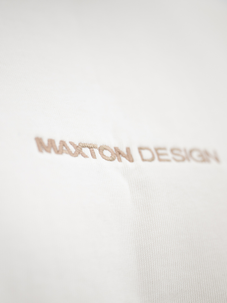 Beige T-Shirt Maxton Design