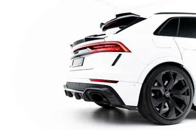 Set of Prepreg Carbon Splitters Audi RSQ8 Mk1