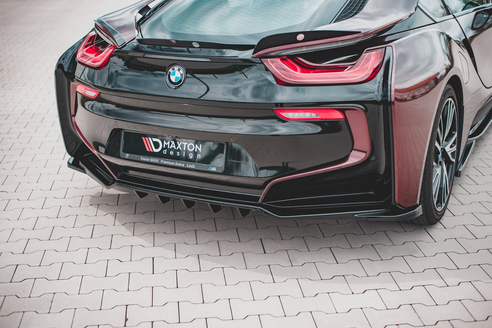 Rear Splitter (with vertical bars) BMW i8