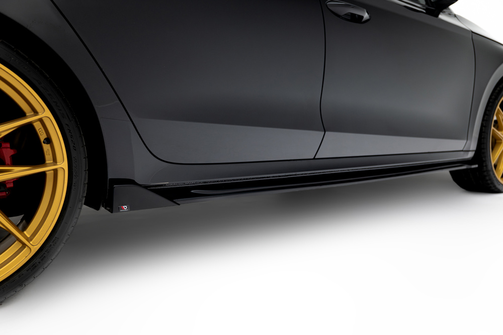 Side Skirts Diffusers V.4 Skoda Octavia RS Liftback / Combi Mk4 Facelift