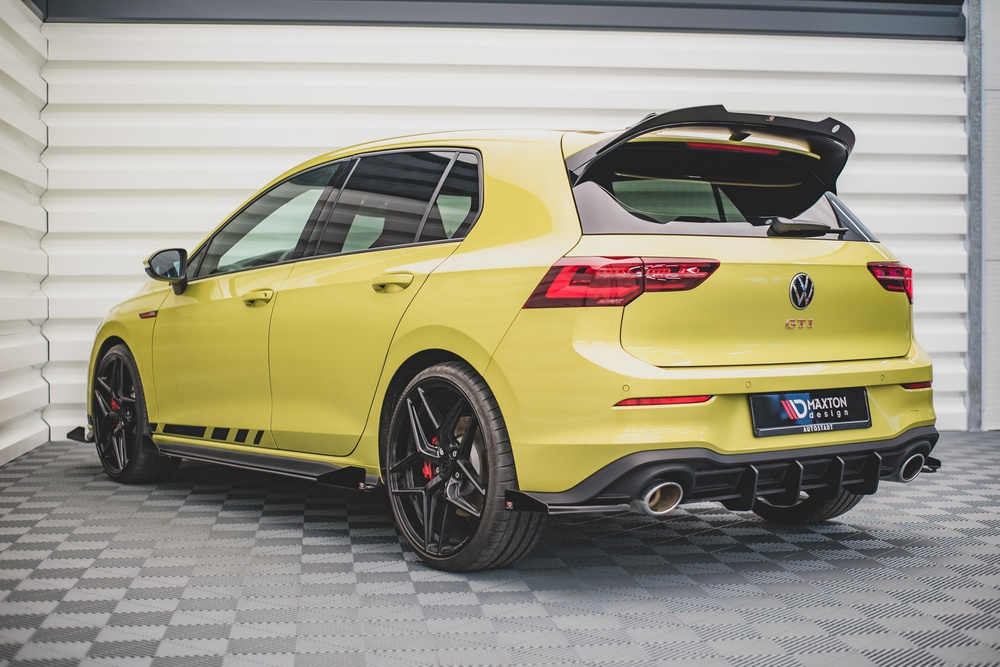 Street Pro Rear Side Splitters + Flaps Volkswagen Golf GTI Clubsport Mk8
