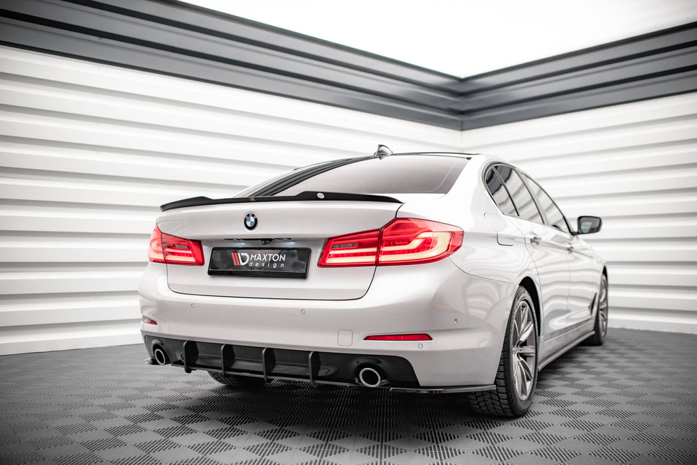 Street Pro Rear Diffuser BMW 5 Sedan G30