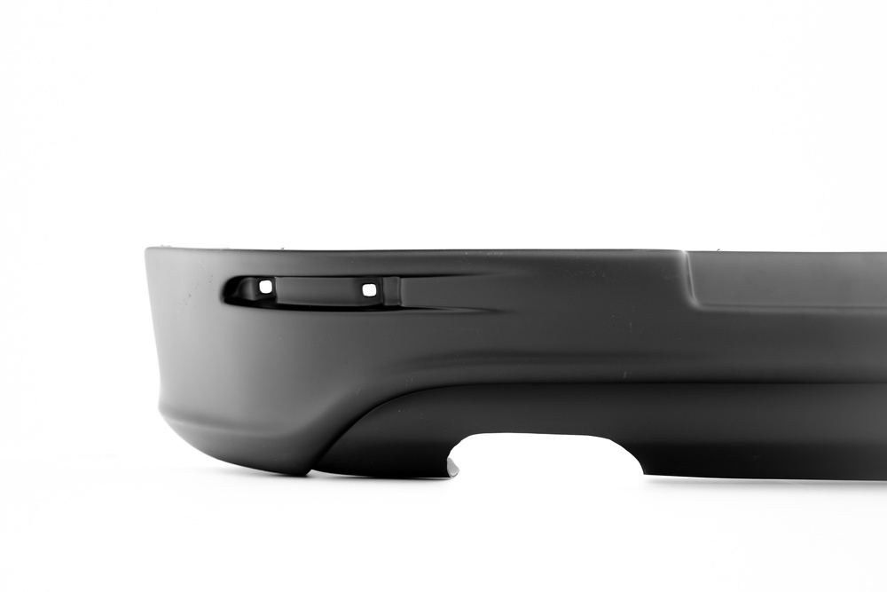 REAR VALANCE VW GOLF V R32 (with 2 exhaust holes)