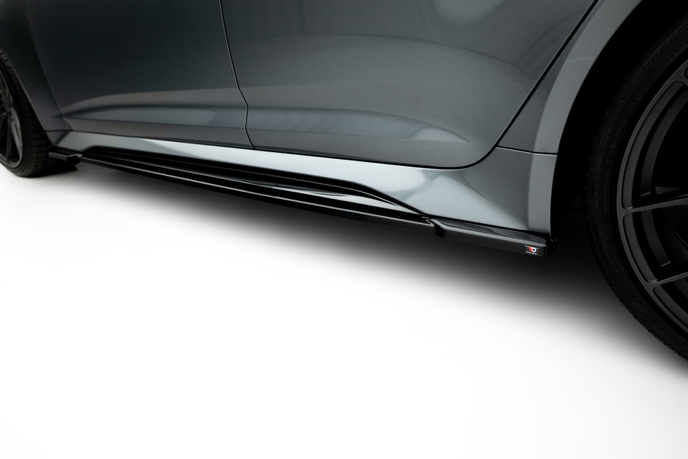 Side Skirts Diffusers V.1 Audi RS6 C8 / C8 Facelift