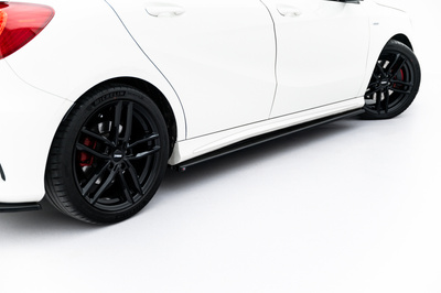 SIDE SKIRTS DIFFUSERS MERCEDES-BENZ W176 AMG-LINE PREFACE