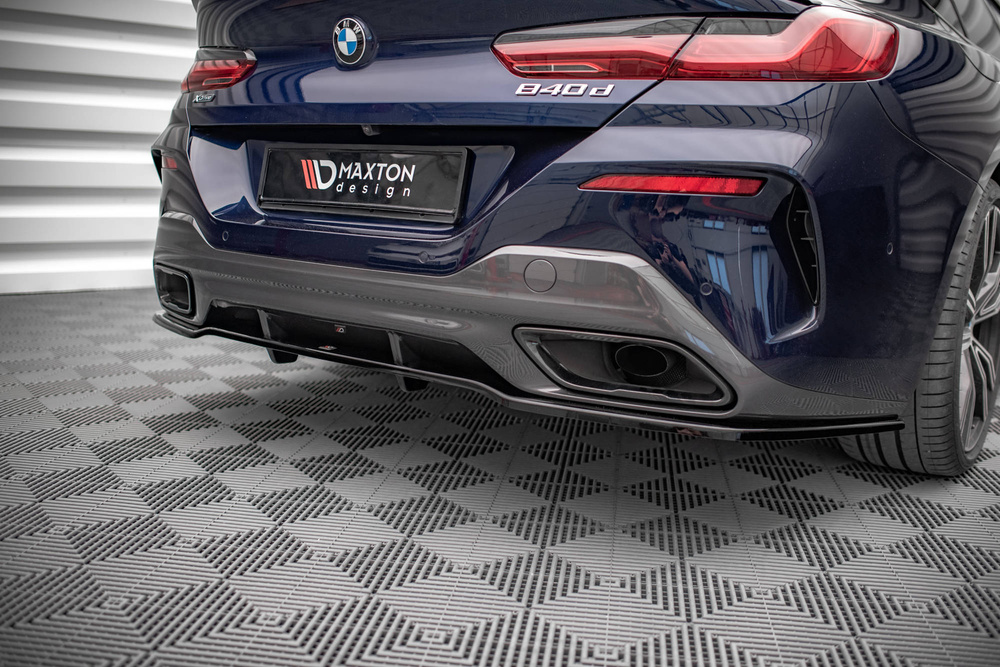 Rear Splitter (with vertical bars) BMW 8 Gran Coupe M-Pack G16