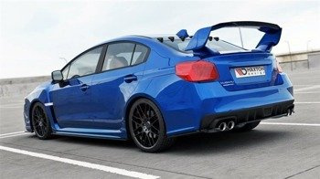 The extension of the rear window Subaru WRX STI