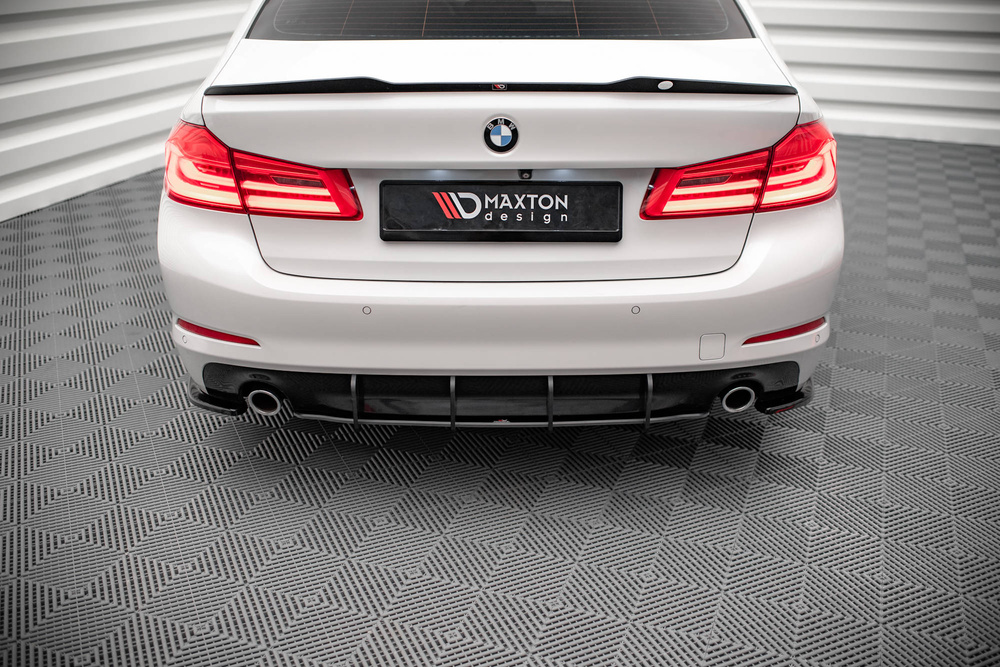 Street Pro Rear Diffuser BMW 5 Sedan G30