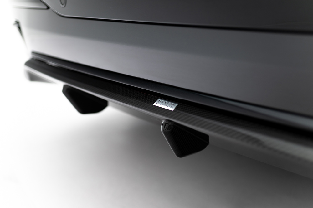 Prepreg Carbon Fiber Rear Diffuser BMW X7 M-Pack G07 Facelift (version without towbar)