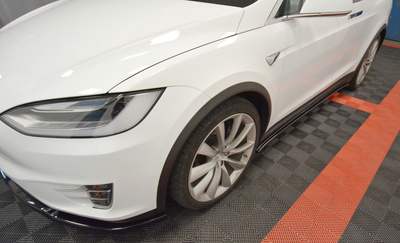 Side Skirts Diffusers V.1 Tesla Model X Mk1