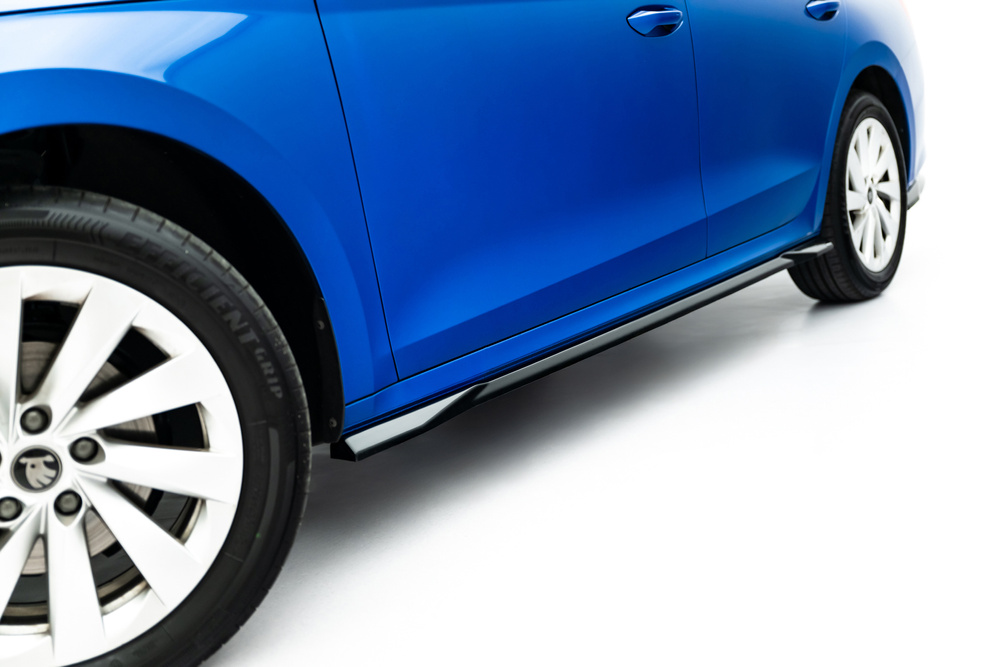 Side Skirts Diffusers Skoda Octavia Liftback / Combi Mk4 Facelift