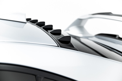 The extension of the rear window Subaru WRX STI Mk2