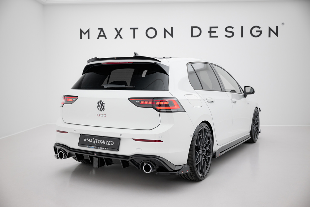 Rear Side Splitters V.4 + Flaps Volkswagen Golf GTI / GTE Mk8