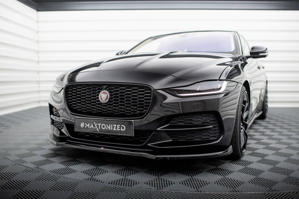 Front Splitter V.1 Jaguar XE X760 Facelift