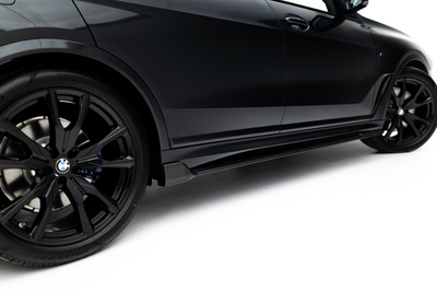 Prepreg Carbon Fiber Side Skirts BMW X7 M-Pack G07 Facelift