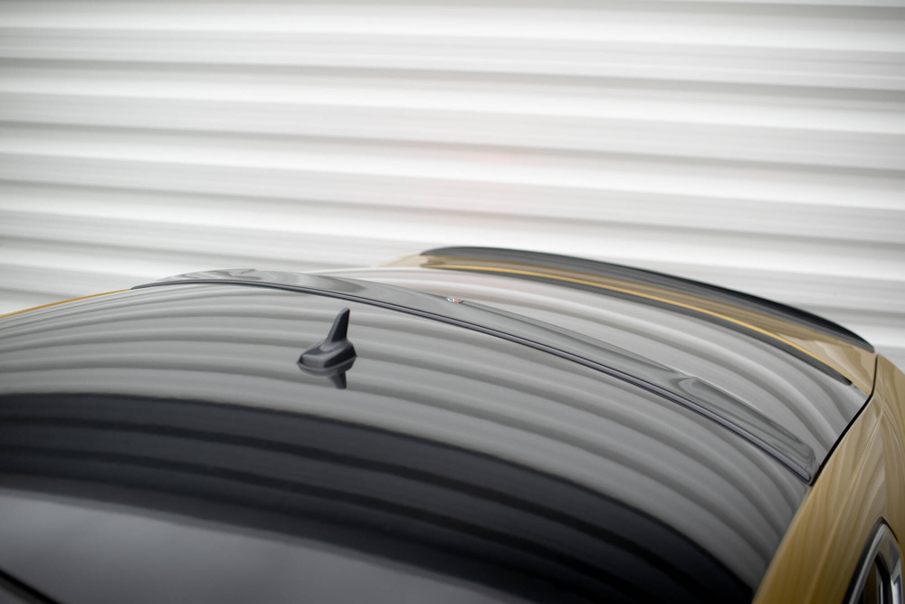 The extension of the rear window Volkswagen Arteon R-Line Sedan Mk1