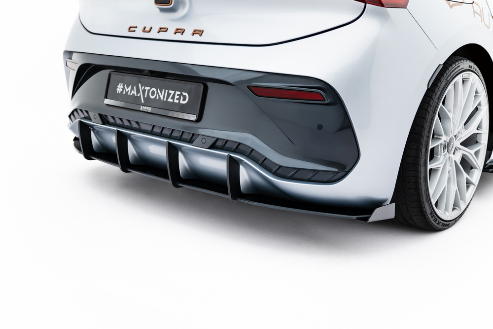 Street Pro Rear Diffuser + Flaps Cupra Born Mk1