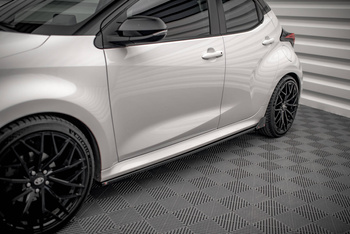 Side Skirts Diffusers  V.1 + Flaps Toyota Yaris Mk4
