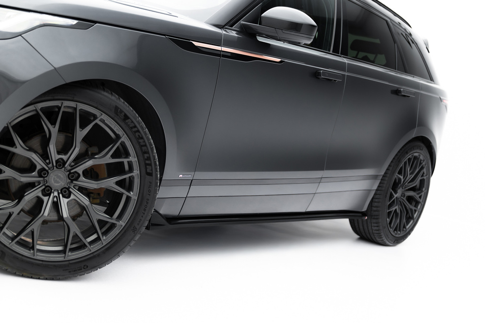 Set of Splitters Land Rover Range Rover Velar R-Dynamic Mk1 (The kit is not compatible with a towbar)